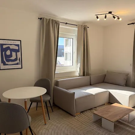 Dove Living For 8 *