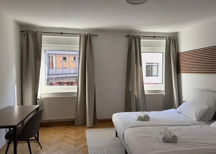 Kuelhome - For 8 Apartman