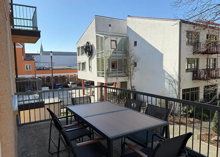Kuelhome - For 8 Apartman